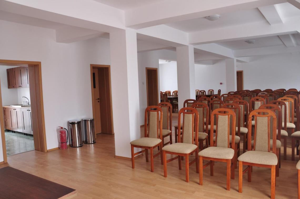 Oras Zlatna Hotel Eksteriør billede