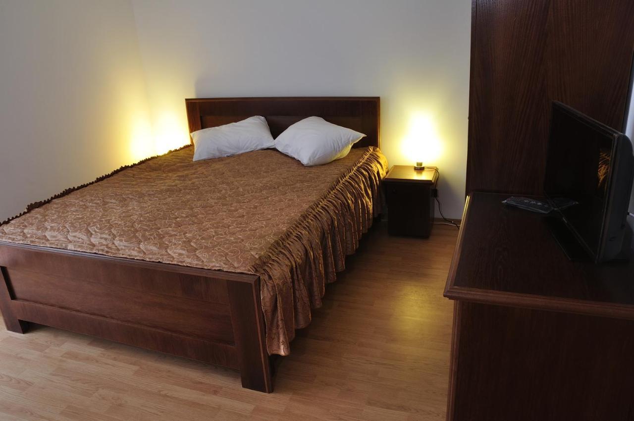 Oras Zlatna Hotel Eksteriør billede